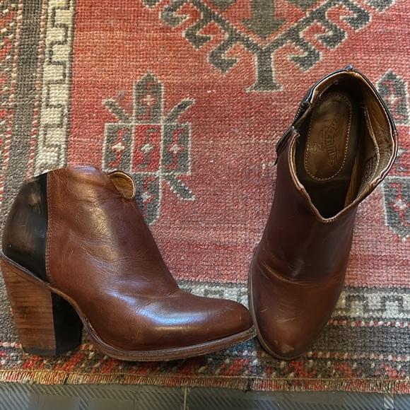 Freebird Detroit Ankle Boots - Picture 3 of 8